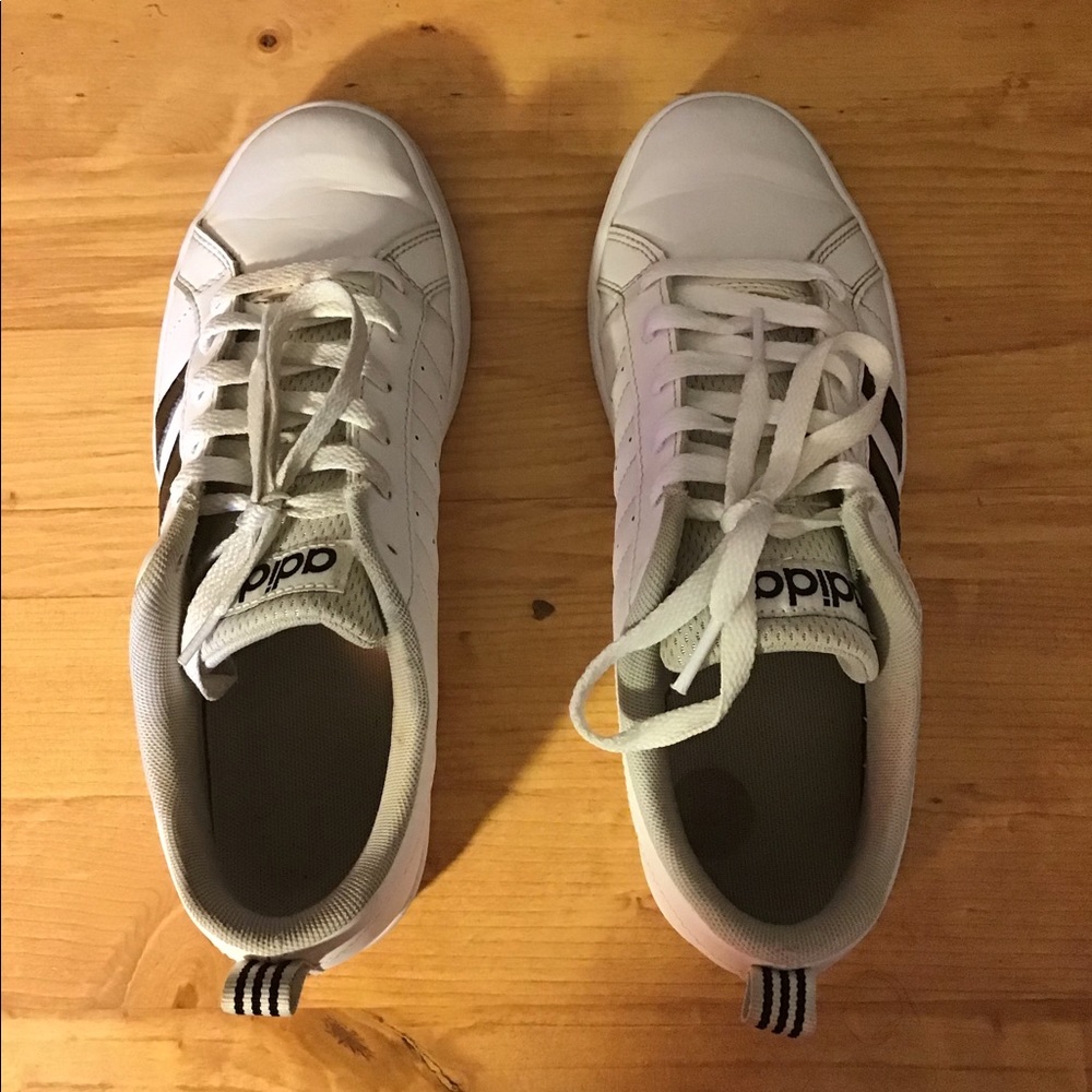 Adidas - Picture 2 of 5